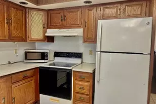 113 E Mahanoy St, Mahanoy City, PA 17948 - Photo 9