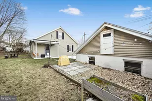 412 E Bacon St, Pottsville, PA 17901 - Photo 21