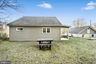 412 E Bacon Street, Pottsville, PA 17901 - Photo 23