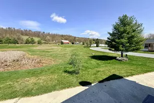 12 S Spirit Ct, New Ringgold, PA 17960 - Photo 11