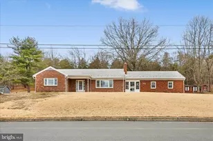 145 Gerald Ave, Orwigsburg, PA 17961 - Photo 1