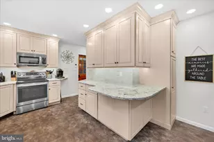 145 Gerald Ave, Orwigsburg, PA 17961 - Photo 9