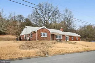 145 Gerald Ave, Orwigsburg, PA 17961 - Photo 3