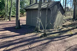 213 Norwegian Woods Dr, Pottsville, PA 17901 - Photo 3