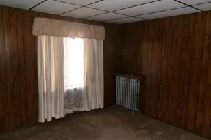 201 N George St, Pottsville, PA 17901 - Photo 3