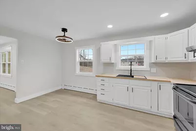 1024 Pine Street, Pottsville, PA 17901 - Photo 9