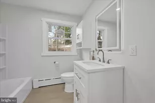 1024 Pine St, Pottsville, PA 17901 - Photo 15