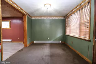 128 Spruce St, Minersville, PA 17954 - Photo 5