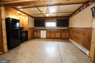 128 Spruce St, Minersville, PA 17954 - Photo 11