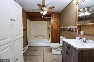 128 Spruce St, Minersville, PA 17954 - Photo 19