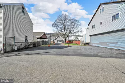 135 S 2nd Street, Saint Clair, PA 17970 - Photo 21