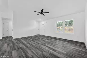 1013 Indian Dr, Auburn, PA 17922 - Photo 9