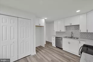 120 E Chestnut St, Frackville, PA 17931 - Photo 13