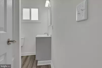 120 E Chestnut Street, Frackville, PA 17931 - Photo 17