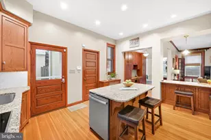 1811 Mahantongo St, Pottsville, PA 17901 - Photo 19