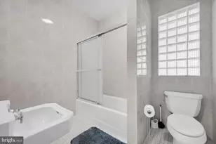 1811 Mahantongo St, Pottsville, PA 17901 - Photo 31