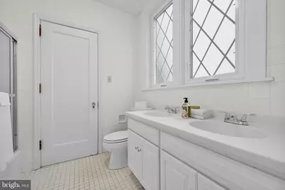 1811 Mahantongo Street, Pottsville, PA 17901 - Photo 25