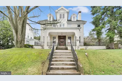 1811 Mahantongo Street, Pottsville, PA 17901 - Photo 1