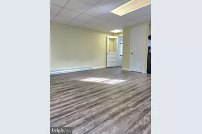 17 S Jackson Street, Pottsville, PA 17901 - Photo 5
