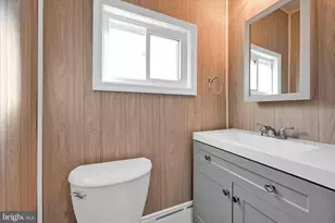 8 N Wolfe St, Pottsville, PA 17901 - Photo 17