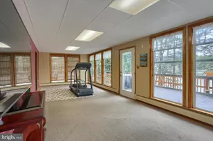 92 Shoreline Dr, Pine Grove, PA 17963 - Photo 25