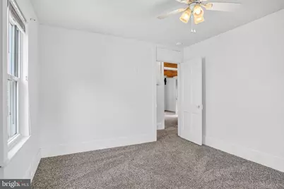 404 Main St, Lavelle, PA 17943 - Photo 17