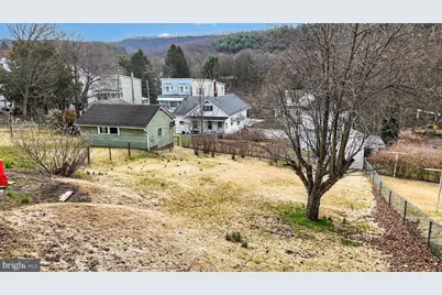 230 W Howard Avenue, Coaldale, PA 18218 - Photo 7