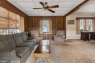 230 W Howard Ave, Coaldale, PA 18218 - Photo 19