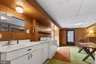 230 W Howard Ave, Coaldale, PA 18218 - Photo 47