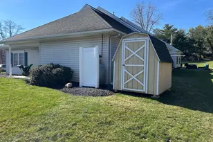 204 Pine Crest Village Dr, Pine Grove, PA 17963 - Photo 5