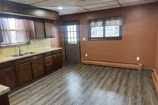 317 S Nice St, Frackville, PA 17931 - Photo 5