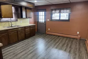 317 S Nice St, Frackville, PA 17931 - Photo 7