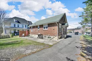 417 S Wayne St, Orwigsburg, PA 17961 - Photo 27