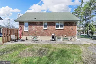 417 S Wayne St, Orwigsburg, PA 17961 - Photo 29