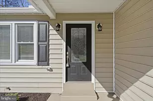 115 Mahantongo Dr, Pottsville, PA 17901 - Photo 5