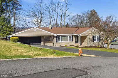 115 Mahantongo Drive, Pottsville, PA 17901 - Photo 3