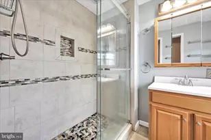 519 Greenwood Ave, Pottsville, PA 17901 - Photo 17