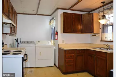 24 North Street, Port Carbon, PA 17965 - Photo 5