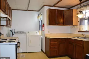 24 North St, Port Carbon, PA 17965 - Photo 5