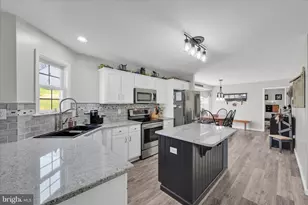 111 Holly Rd, Orwigsburg, PA 17961 - Photo 17