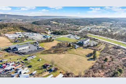 14 Anspach Drive, Pine Grove, PA 17963 - Photo 1