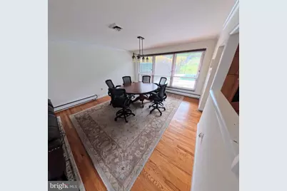 2057 Mahantongo Street, Pottsville, PA 17901 - Photo 3