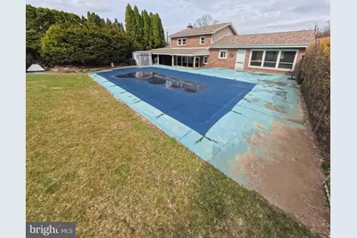 2057 Mahantongo Street, Pottsville, PA 17901 - Photo 21