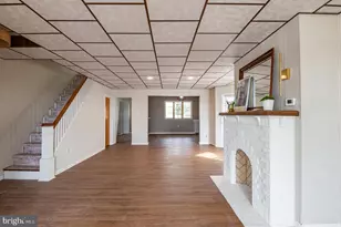 201 Ohio Ave, Shenandoah, PA 17976 - Photo 3