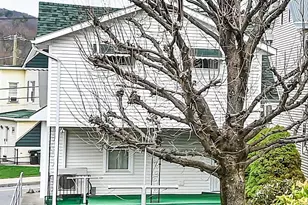 425 W Market St, Orwigsburg, PA 17961 - Photo 33