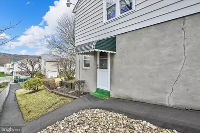 425 W Market Street, Orwigsburg, PA 17961 - Photo 29