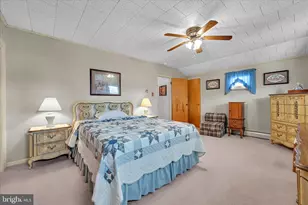 425 W Market St, Orwigsburg, PA 17961 - Photo 19