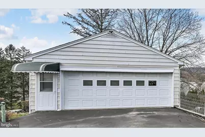 425 W Market Street, Orwigsburg, PA 17961 - Photo 31