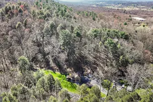 132 Geary Wolfe Rd, Pine Grove, PA 17963 - Photo 3