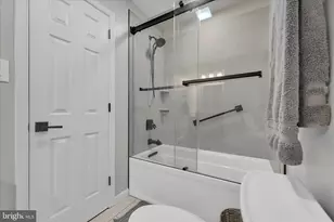 1004 Ridgeview Dr, Orwigsburg, PA 17961 - Photo 25